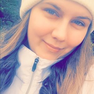 Meet your Posher, Kkassandra